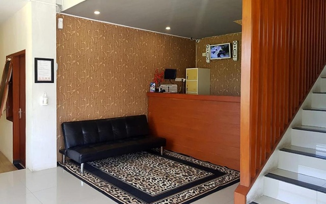 Trion Homestay dekat Stasiun Banyuwangi – Hotel Rooms – Banyuwangi