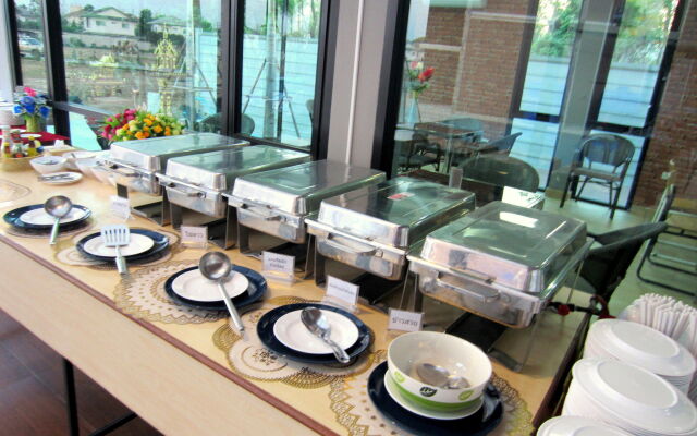 Life Grand Hotel