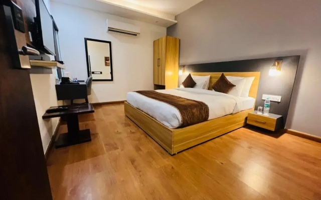 Paras Inn