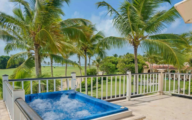 Sophisticated Villas With Private Pools and Staff