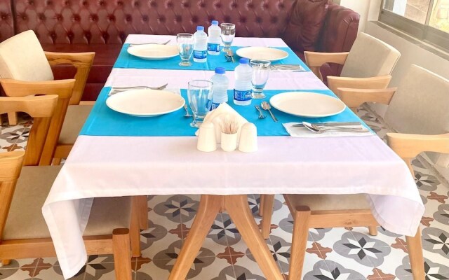 Polari̇s Hayat Motel