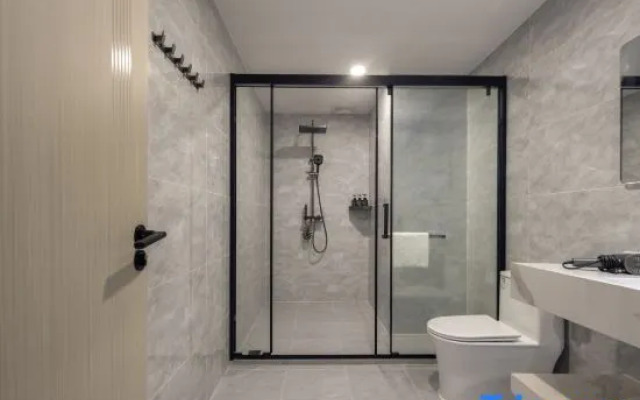 Sanya Tianya Meiguan Hotel (Phoenix Airport Branch)