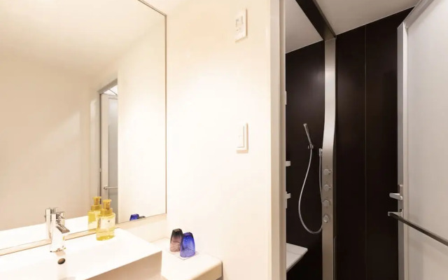 Karaksa Hotel Colors Tokyo Yaesu