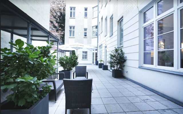 Garner Hotel Berlin - Checkpoint Charlie