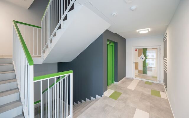 Pleasant Decor & Parking by Renters
