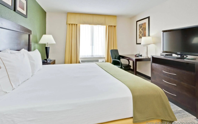 Holiday Inn Express & Suites Pekin (Peoria Area) by IHG