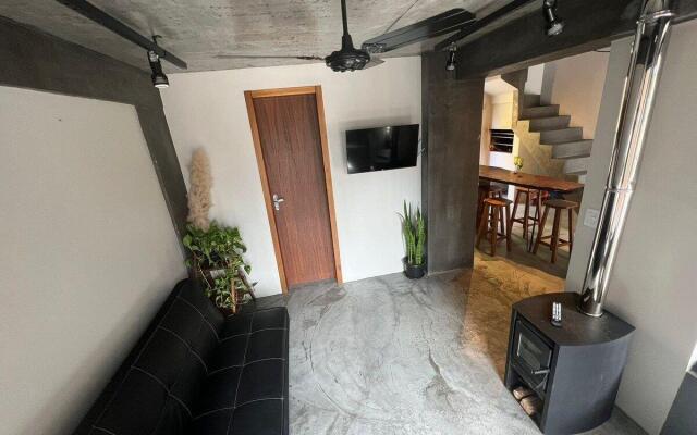 Casa com jardim perto da praia - Ferrugem Garopaba