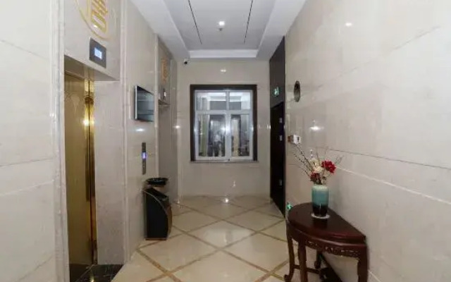 Qingxu Zhongtang Holiday Hotel
