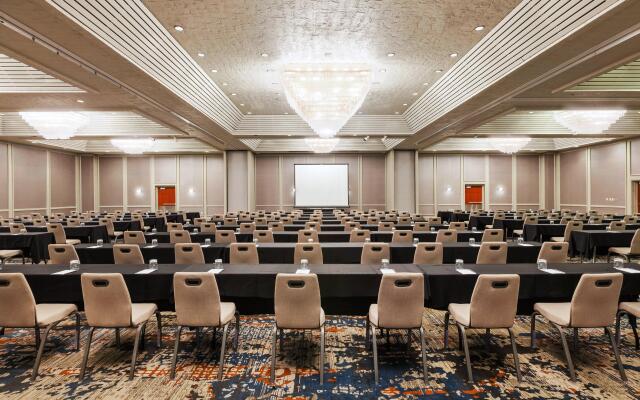 Crowne Plaza Columbus North- Worthington by IHG
