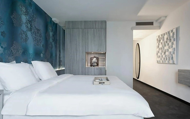 Mainport Hotel Rotterdam, a Hilton Affiliate Hotel