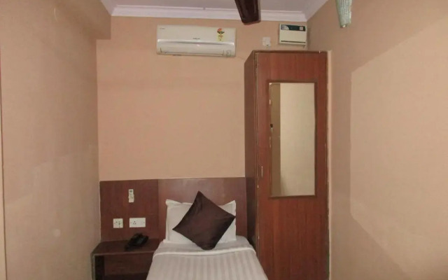 Hotel Nash Inn by OYO Rooms