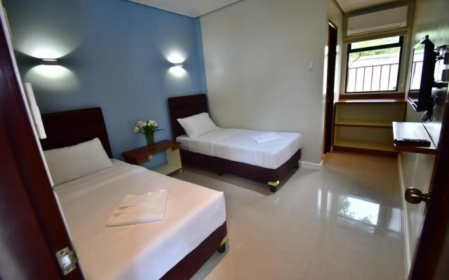 Charms Hotel