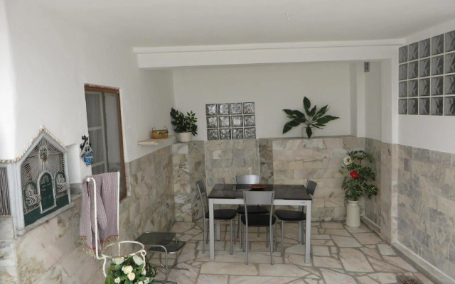 Gardenia Guest house