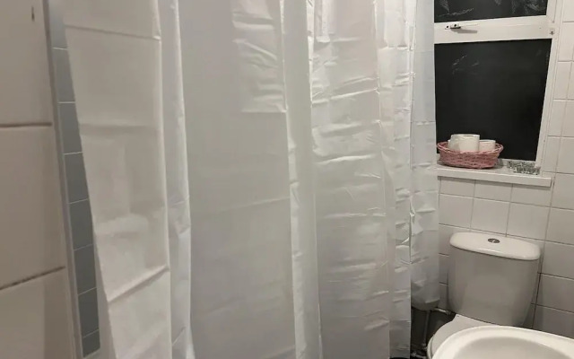 Smethwick/uk/2 Bedroom House/tv/wifi