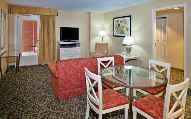 Holiday Inn Chantilly-Dulles Expo Center by IHG