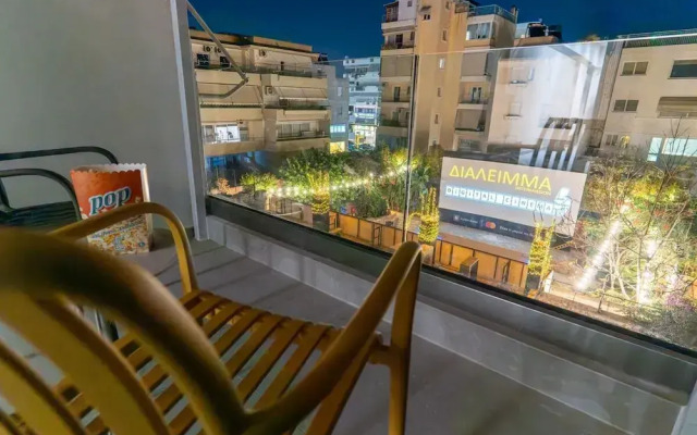 Charming Minimal apt in the Center of Glyfada