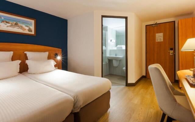 Comfort Hotel Evreux