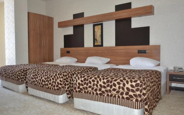 Akgol Hotel