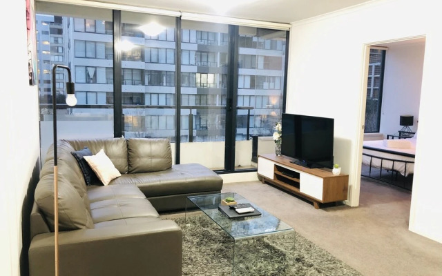 C You 2BR Spacious Apt South Melbourne