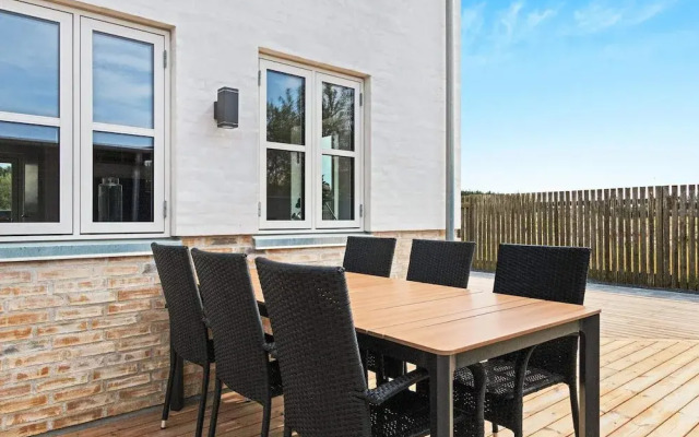 Modern Holiday Home in Lokken