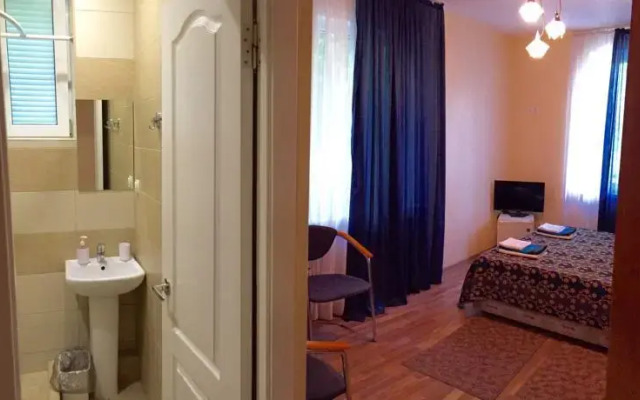 На Короткой