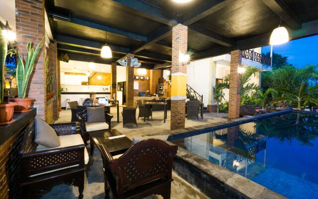 Nyuh Gading Home Stay Lembongan