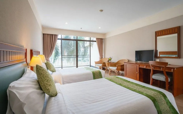 Eco Hotel by Thammasat