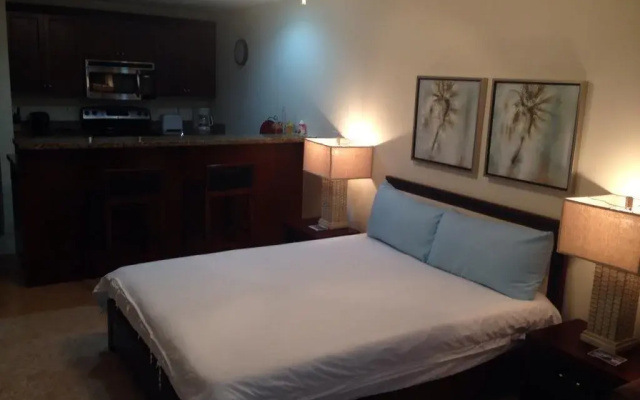 Hotel La Vista Azul