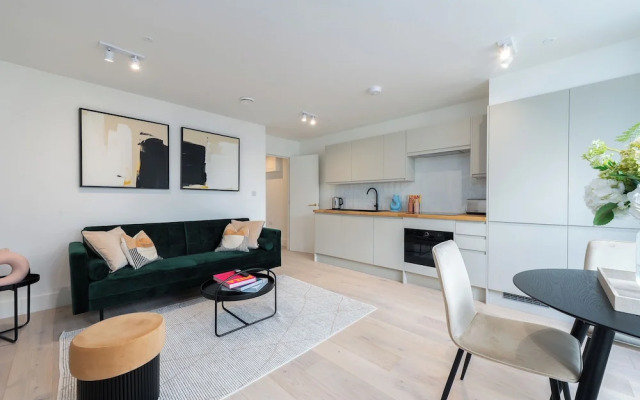 VESTO Brighton