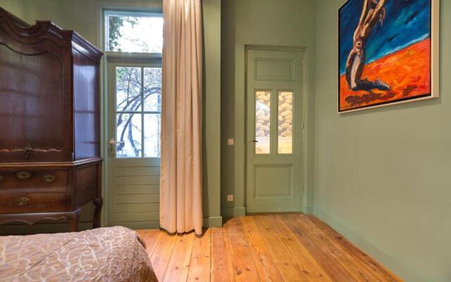 The Royal Suite Ii
