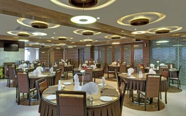 Pearl Hotel & Banquets