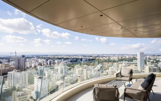 360 Nicosia-3 bedrooms Exclusive Panoramic View Residence