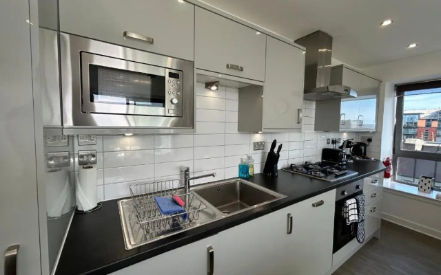 St Enoch Apartment