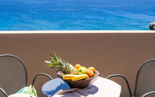 Apolis Beachscape Hotel