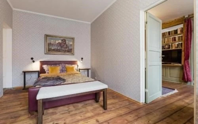 Unique & Cozy Old Town Apartment