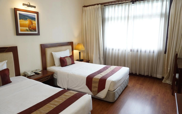 Dong Khanh Hotel – Guest Rooms – Ho Chi Minh City