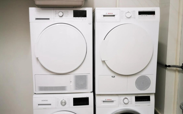 Rheinufer am Hindenburgpark