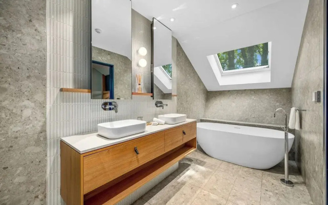 Yallungah Boutique Hotel by Travellers