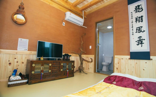 Laon Hanok Gguljam