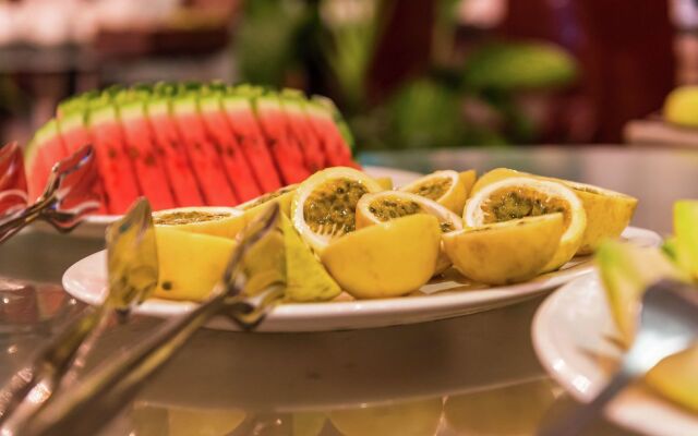 DoubleTree by Hilton Hotel Dar es Salaam - Oyster Bay