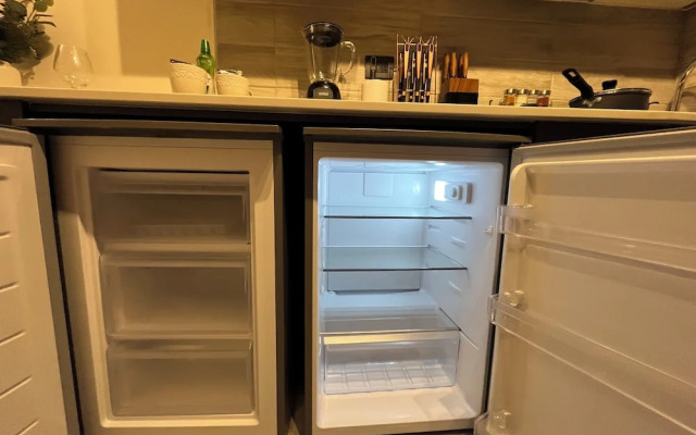 M&C Departamento República 815