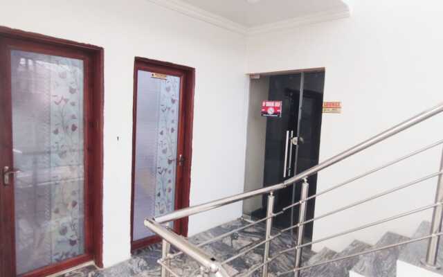 Smile-T Continental Hotel