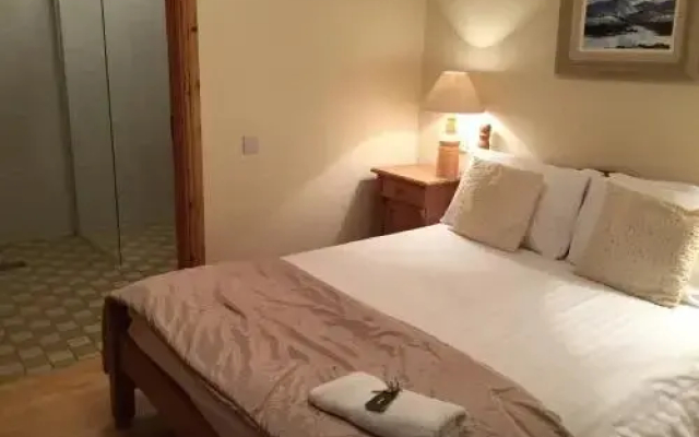 The Foxford Lodge & Studio