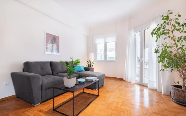 Edem Beach Apartment by Alimos Marina