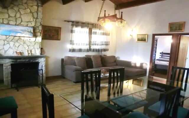 104667 - Villa in Lloret de Mar