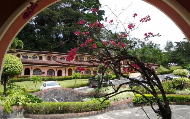 Hotel El Tucano Resort & Thermal Spa