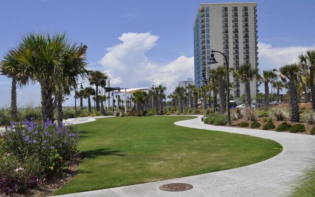 The Diplomat Family Motel