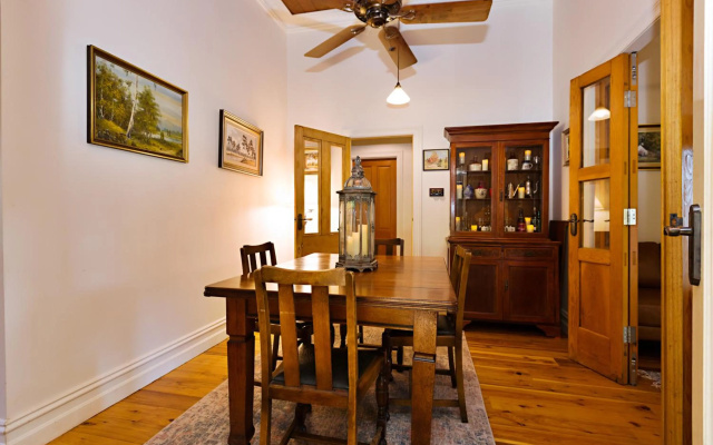 Mortimer's Lodge, Chiltern – Guest Rooms – Chiltern