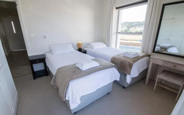 Laguna Grove 15 3 bedroom apartment