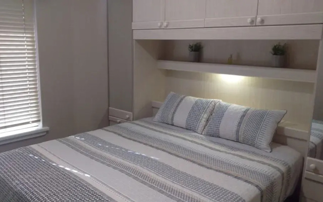 The Quiet Family Getaway In Bassendean
